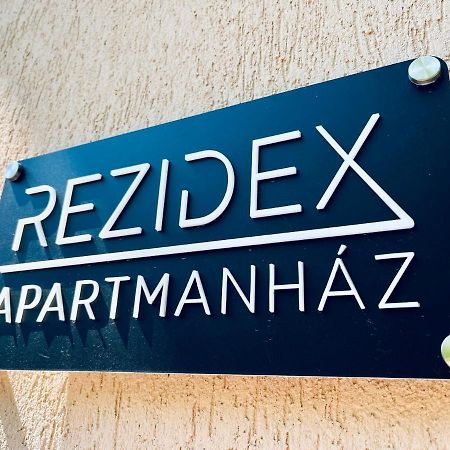 Rezidex Apartmanhaz Segedín Exteriér fotografie