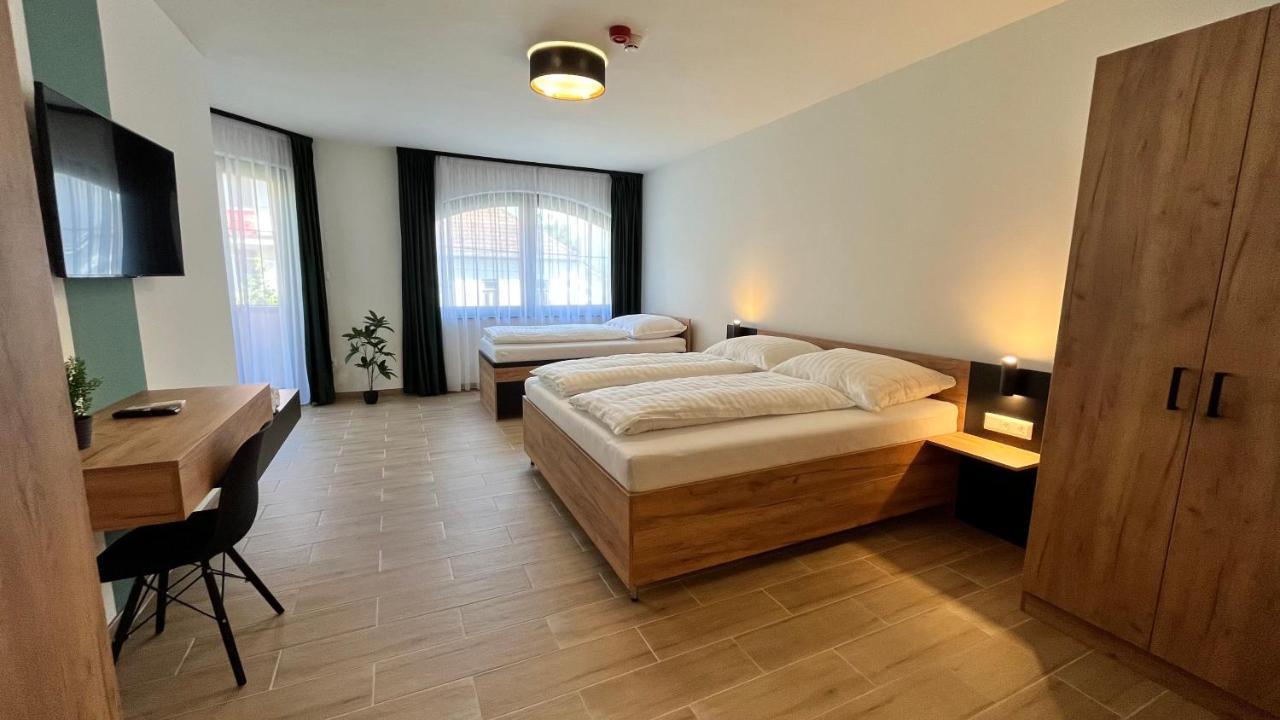 Rezidex Apartmanhaz Segedín Exteriér fotografie