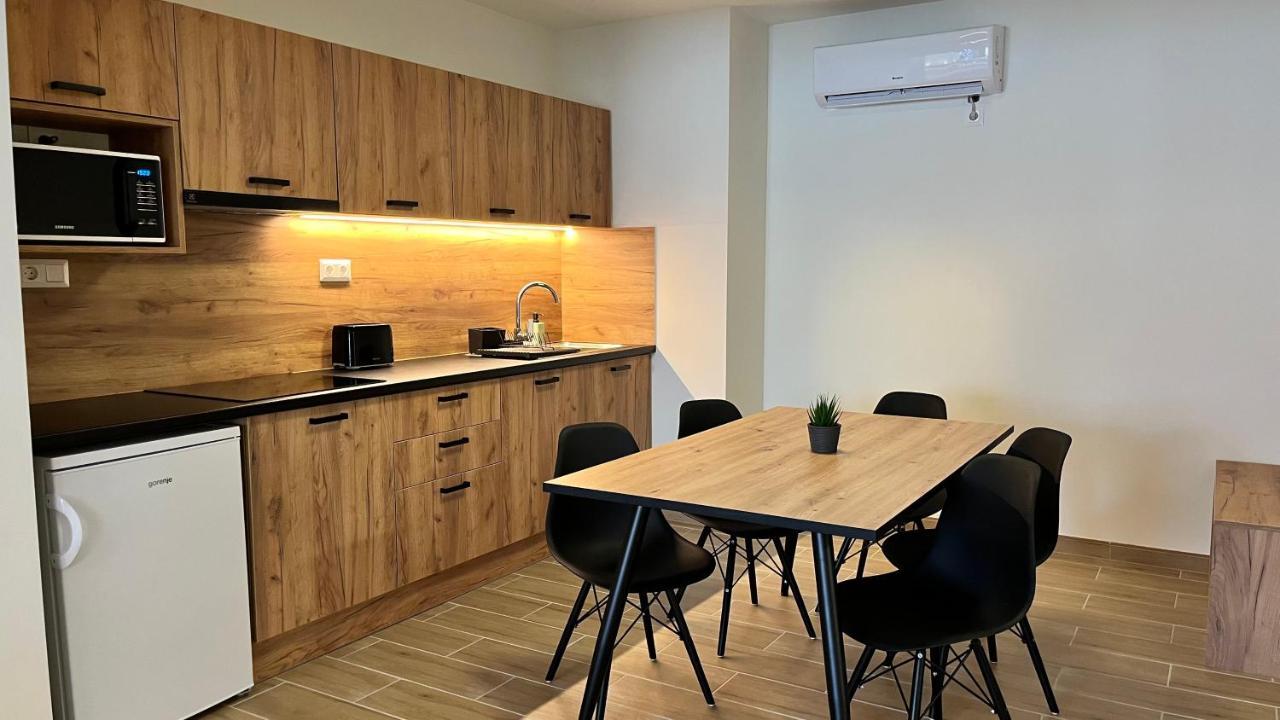 Rezidex Apartmanhaz Segedín Exteriér fotografie