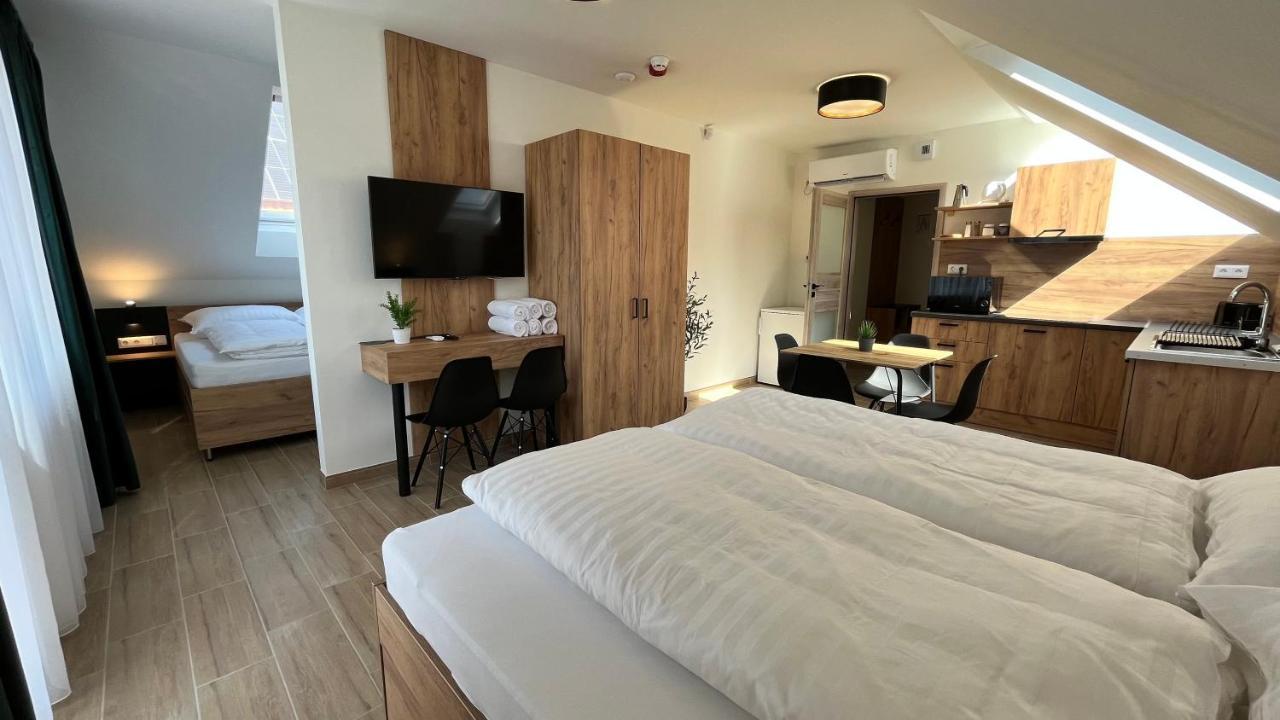 Rezidex Apartmanhaz Segedín Exteriér fotografie
